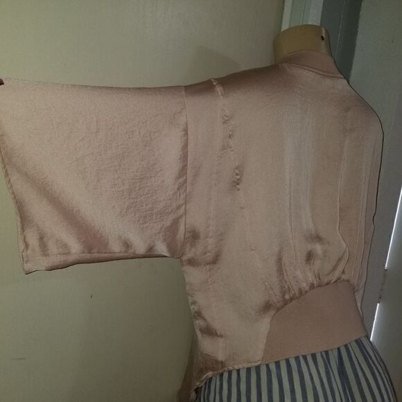 Anthropologie | Hei Hei Silky Tie Cropped Jacket/top small - Picture 2 of 16